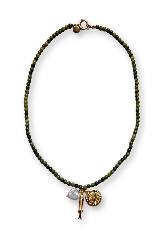 Kaki Pendant Trio Necklace